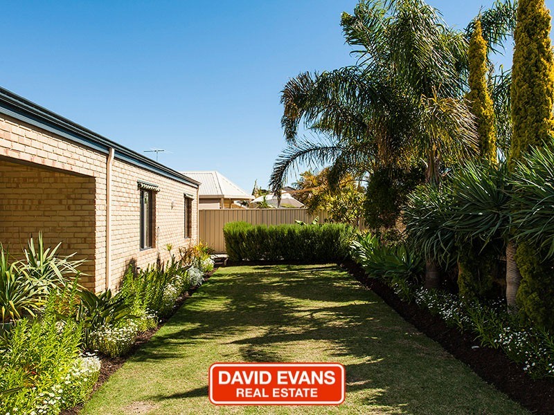 5 Linwood Close, Tapping WA 6065