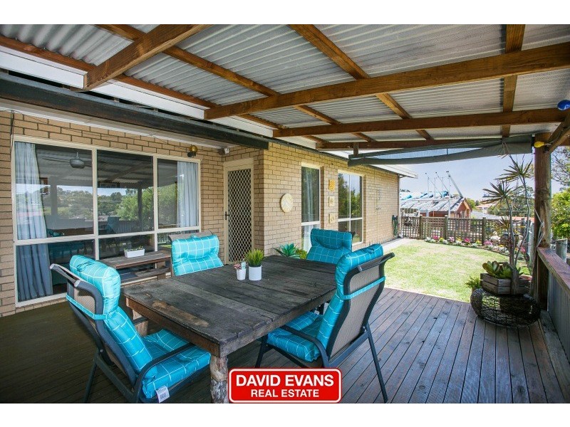 8 Monkhouse Way, Hillarys WA 6025