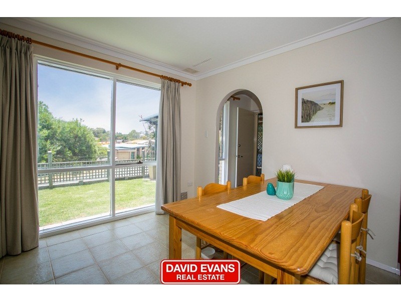 8 Monkhouse Way, Hillarys WA 6025