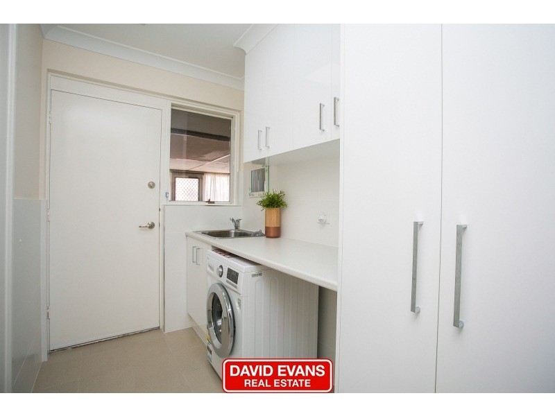 8 Monkhouse Way, Hillarys WA 6025