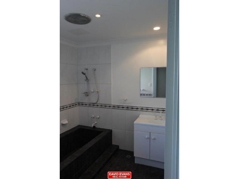 2 Elwood Court, Craigie WA 6025