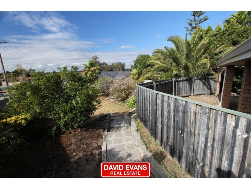 2 Elwood Court, Craigie WA 6025