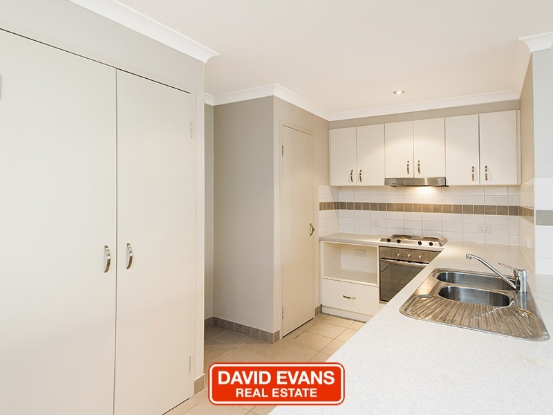 90/12 Citadel Way, Currambine WA 6028