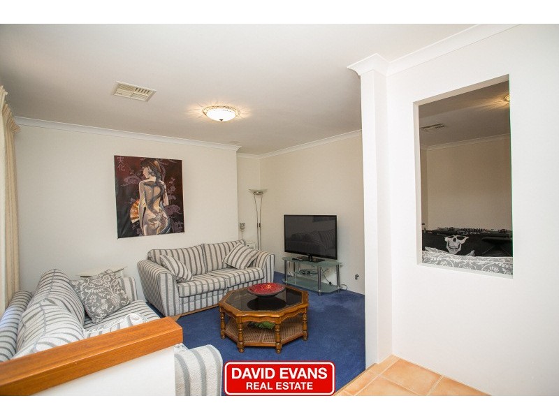 4 Whitby Close, Mindarie WA 6030