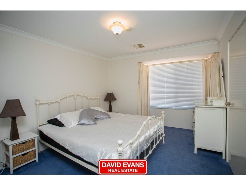 4 Whitby Close, Mindarie WA 6030