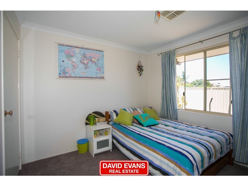 4 Whitby Close, Mindarie WA 6030