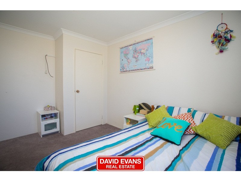 4 Whitby Close, Mindarie WA 6030