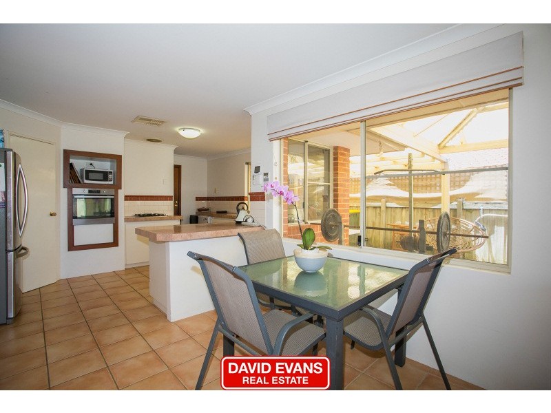 4 Whitby Close, Mindarie WA 6030