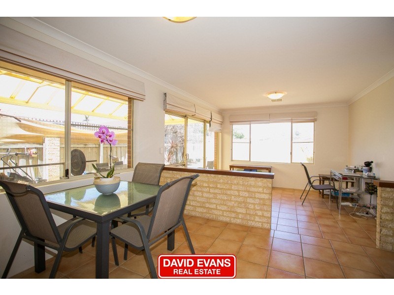 4 Whitby Close, Mindarie WA 6030