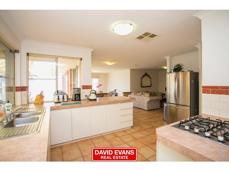 4 Whitby Close, Mindarie WA 6030