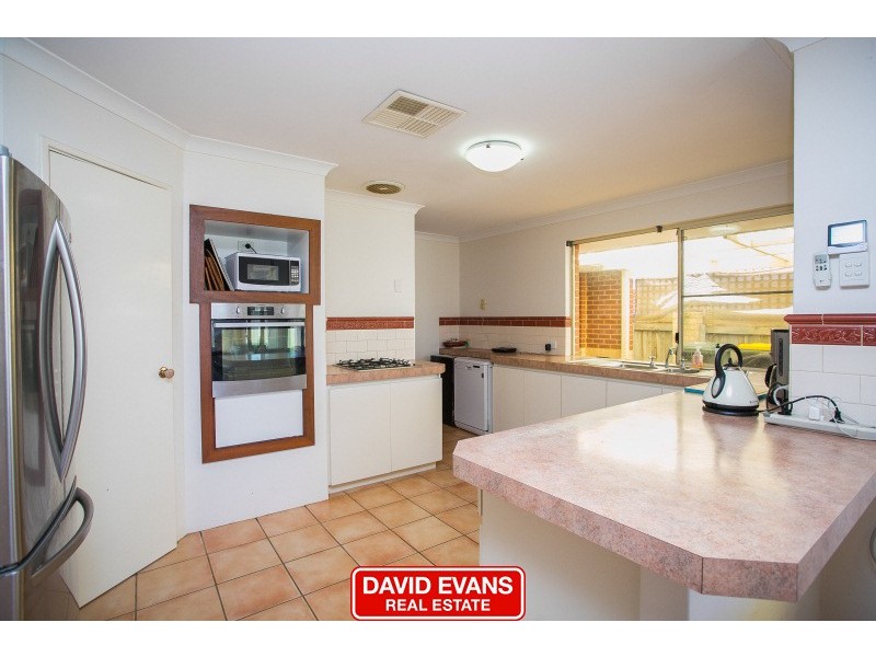 4 Whitby Close, Mindarie WA 6030