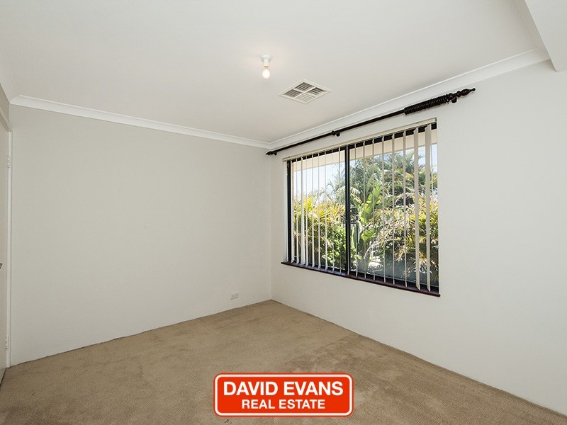 36 Minjah Cir, Carramar WA 6031