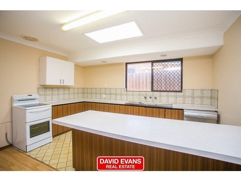 24 Skiff Way, Heathridge WA 6027