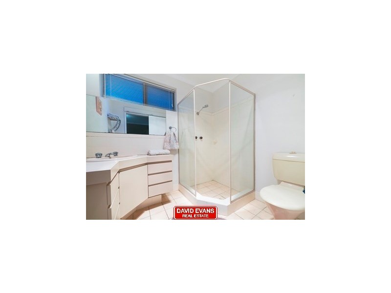 33 Bushland Retreat, Carramar WA 6031