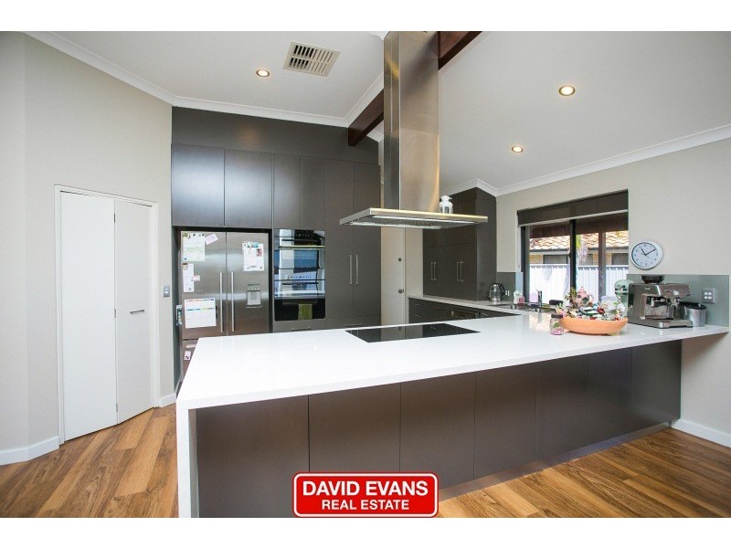 34 Guardian Loop, Currambine WA 6028