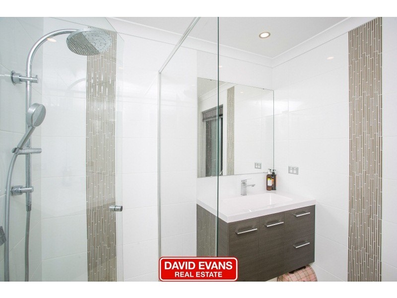 34 Guardian Loop, Currambine WA 6028
