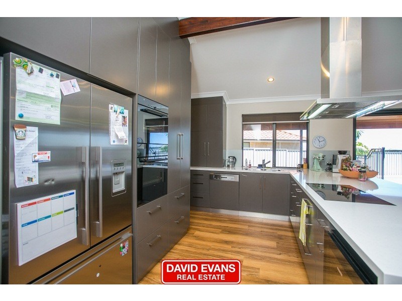 34 Guardian Loop, Currambine WA 6028