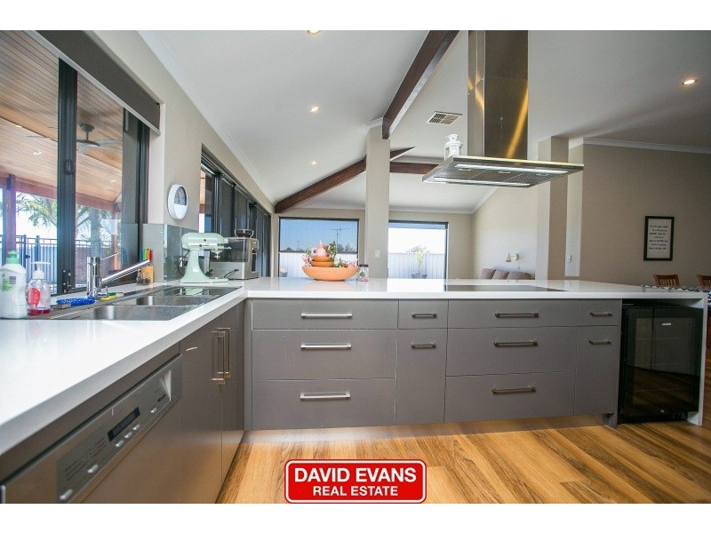 34 Guardian Loop, Currambine WA 6028