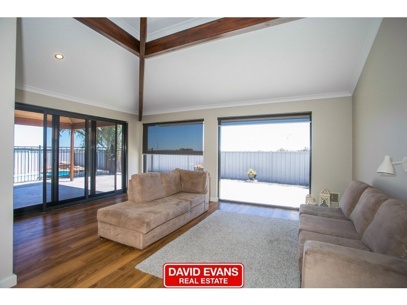 34 Guardian Loop, Currambine WA 6028