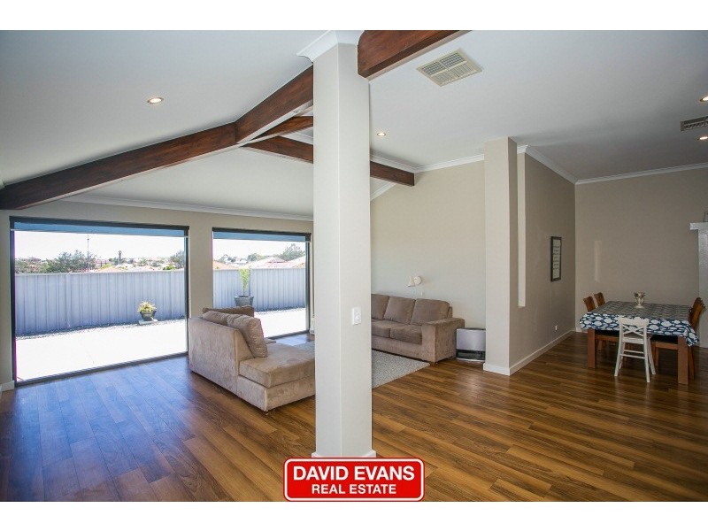 34 Guardian Loop, Currambine WA 6028