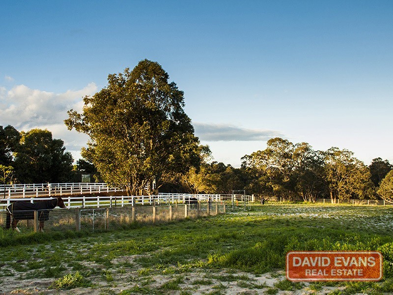 21 Lee-Steere Drive, Mariginiup WA 6078