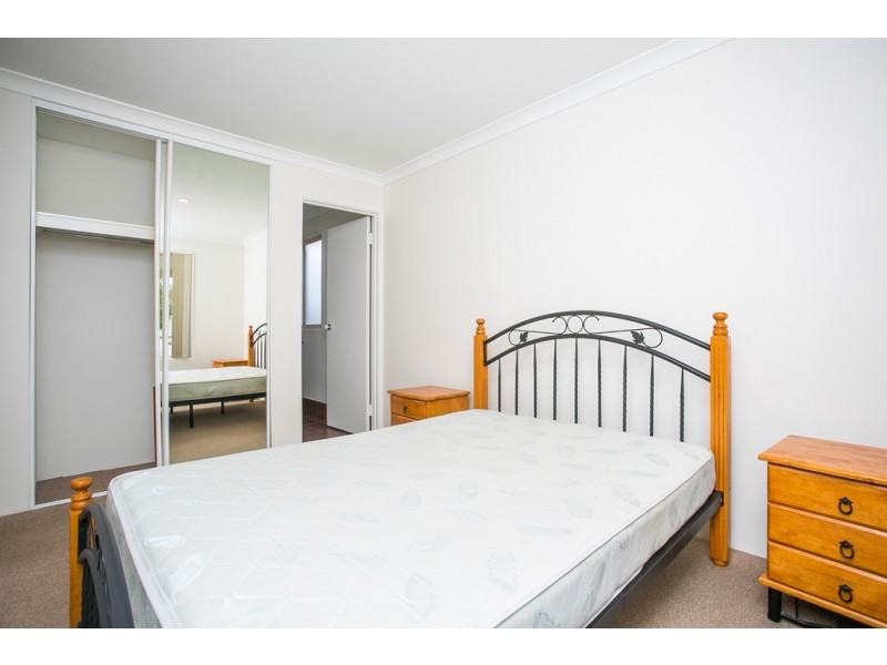 63 Lakeside Drive, Joondalup WA 6027