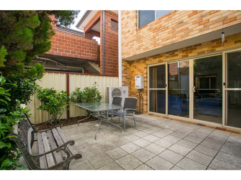 63 Lakeside Drive, Joondalup WA 6027