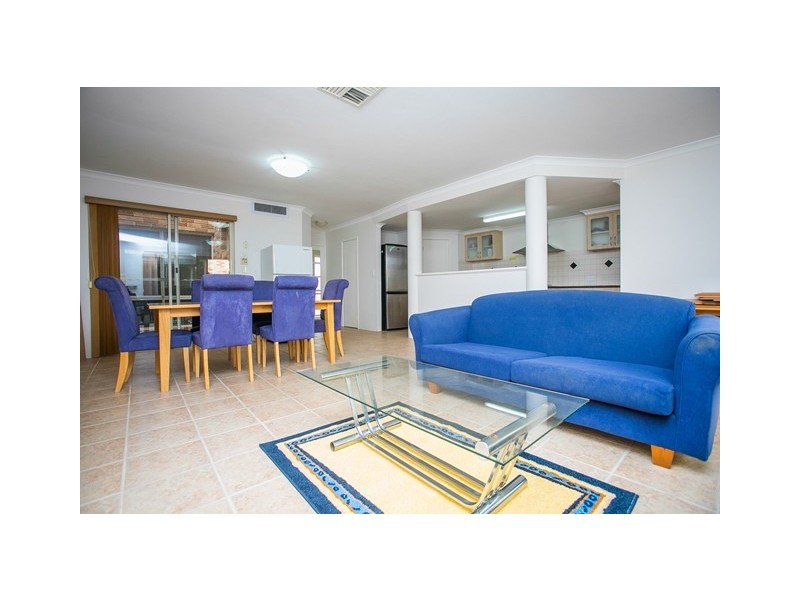 63 Lakeside Drive, Joondalup WA 6027