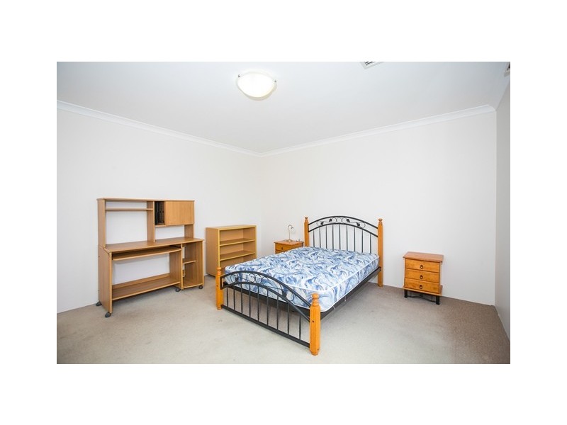 63 Lakeside Drive, Joondalup WA 6027