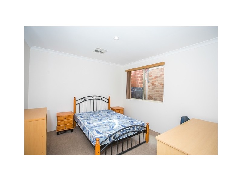 63 Lakeside Drive, Joondalup WA 6027