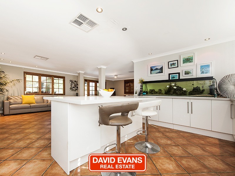 4 Sofitel Lane, Currambine WA 6028