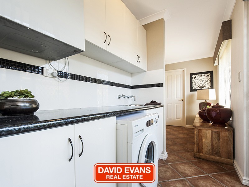 4 Sofitel Lane, Currambine WA 6028