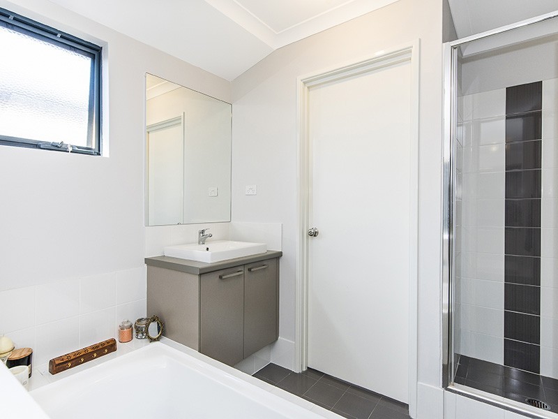 53 Boomerang Loop, Banksia Grove WA 6031