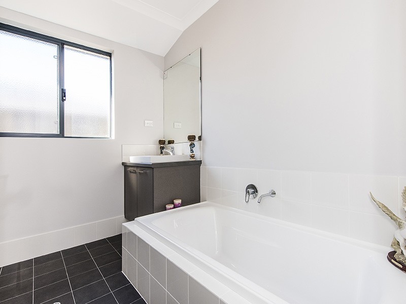 53 Boomerang Loop, Banksia Grove WA 6031