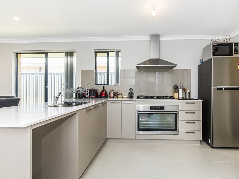 53 Boomerang Loop, Banksia Grove WA 6031