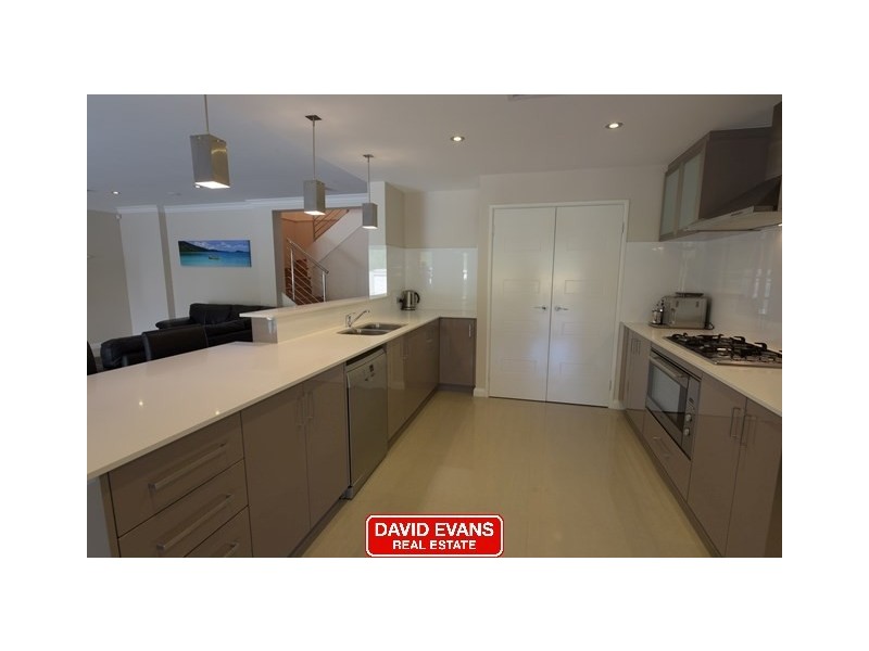 1 Casa Place, Inglewood WA 6052