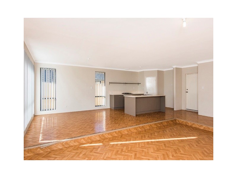 12 Dirleton Loop, Butler WA 6036