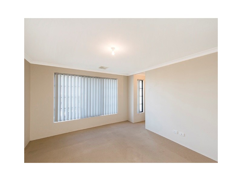 12 Dirleton Loop, Butler WA 6036