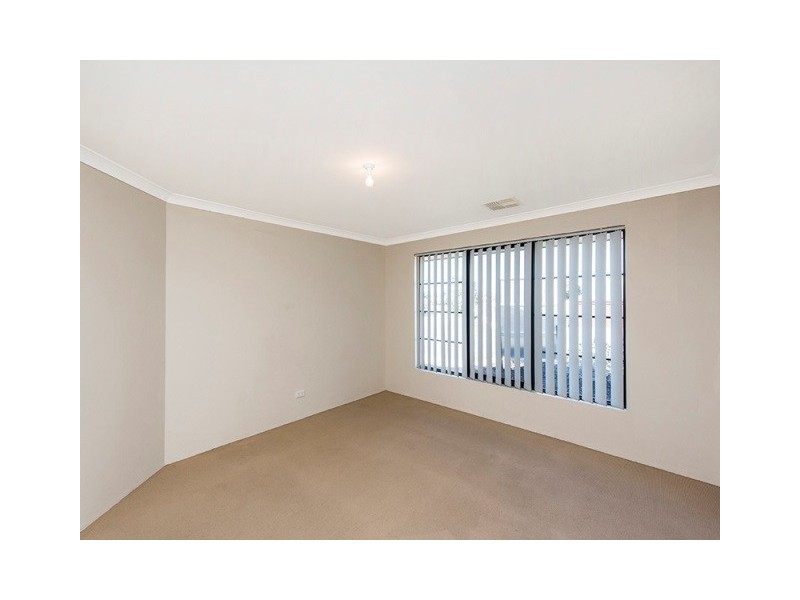 12 Dirleton Loop, Butler WA 6036