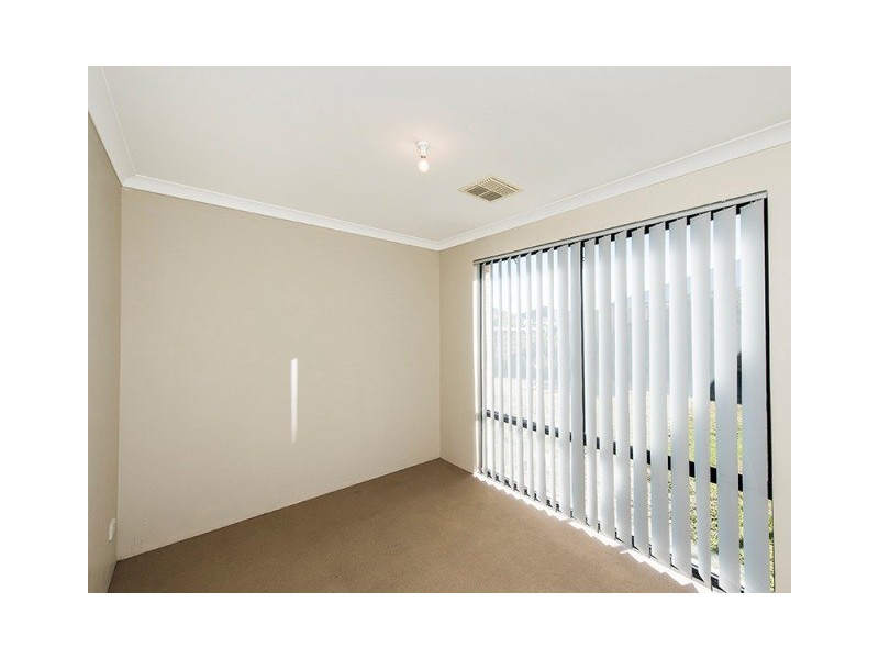 12 Dirleton Loop, Butler WA 6036