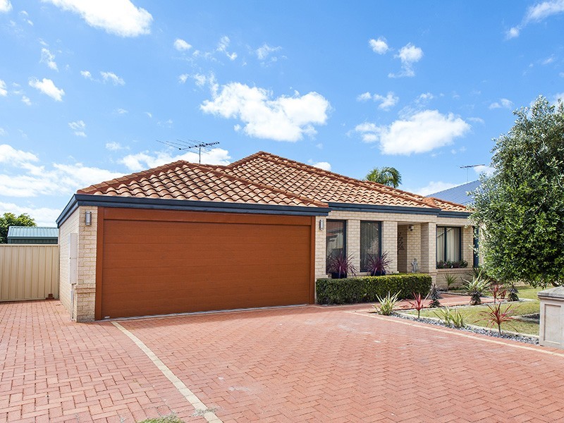 5 Terrigal Pass, Tapping WA 6065