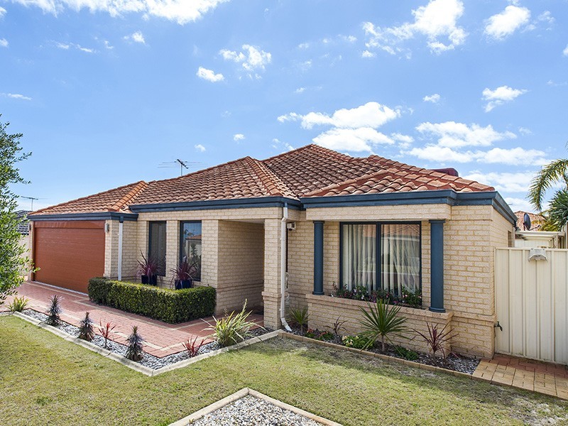 5 Terrigal Pass, Tapping WA 6065