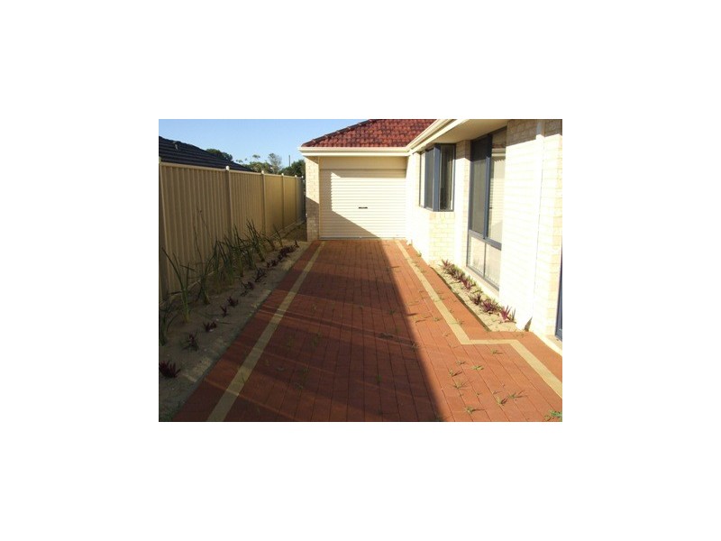 23 Van Gogh Road, Tapping WA 6065