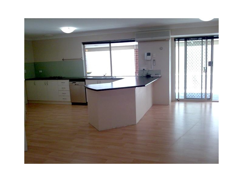 42  Innesvale Way, Carramar WA 6031