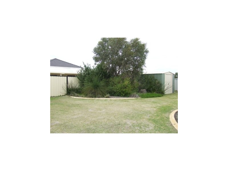 42  Innesvale Way, Carramar WA 6031