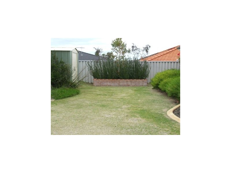 42  Innesvale Way, Carramar WA 6031