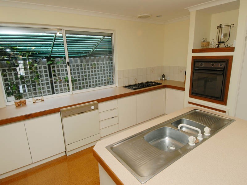 6 Prespa Court, Joondalup WA 6027