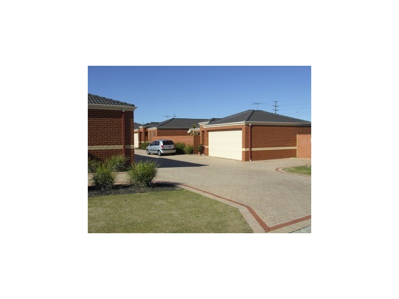 9/5 Yarra Court, Carramar WA 6031