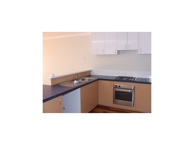 9/5 Yarra Court, Carramar WA 6031