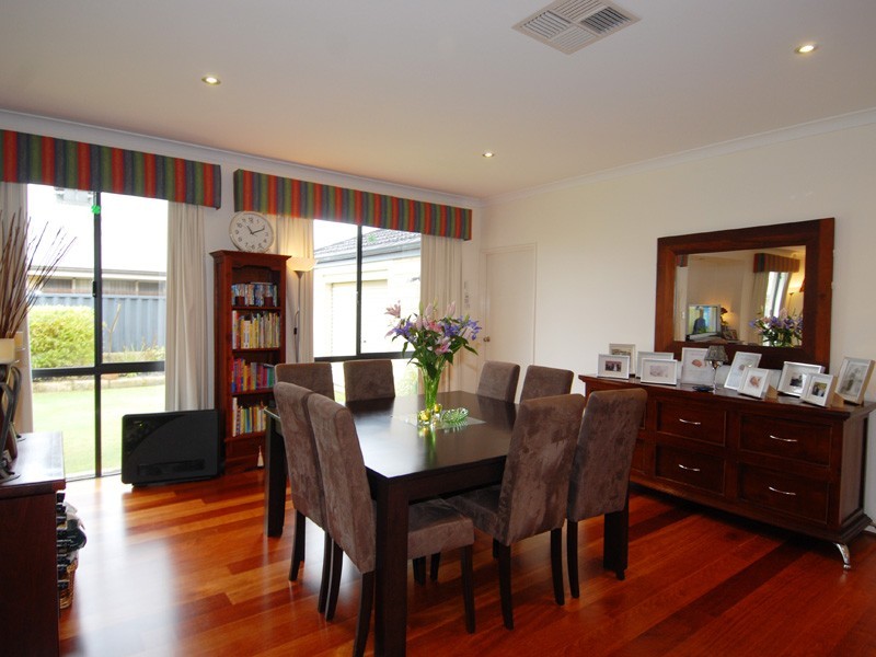 3 Minjah Circuit, Carramar WA 6031